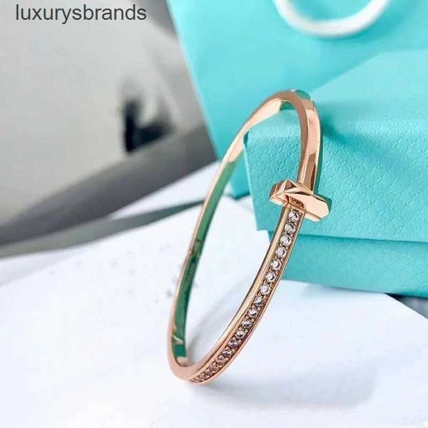 

luxurys designers bracelet women charm bracelet trend fashion studded with diamonds quality bracelets boutique gift jewelry very nice pretty, Golden;silver