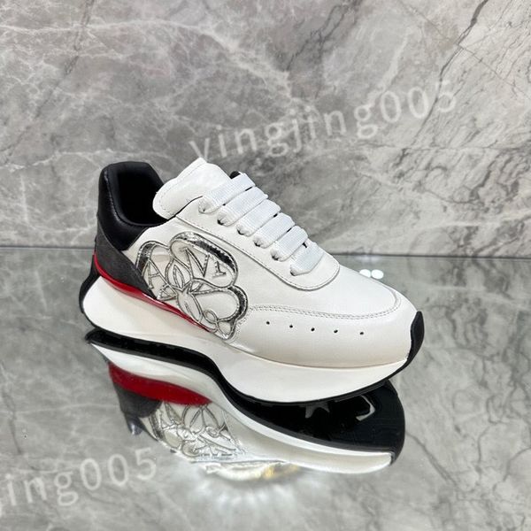 

2023 new luxury designer sneakers calfskin casual shoes reflective shoes vintage trainers sneaker leisure shoe platform lace-up xsd221109, Black