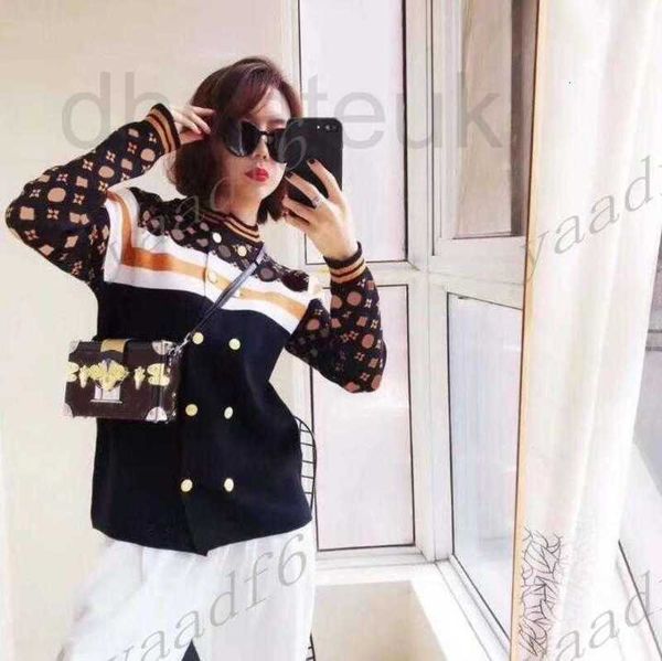 

women's sweaters designer autumn warm sweater luxury l letter print double breasted button classic round neck knit long sleeve t5cp, White;black