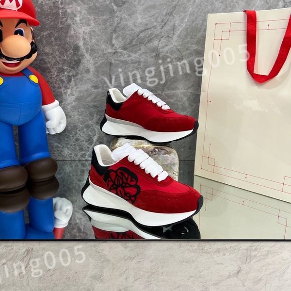 

new luxury designer sneakers calfskin casual shoes reflective shoes vintage trainers sneaker leisure shoe platform lace-up xsd221109, Black