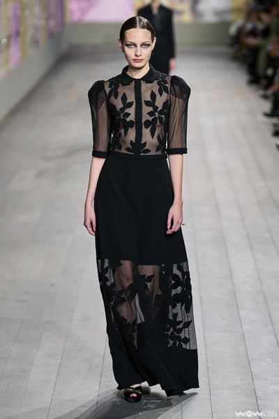 

casual dresses 2023 early autumn new fashion waistband slim french temperament gauze patch embroidery light mature style lady little black d, Black;gray