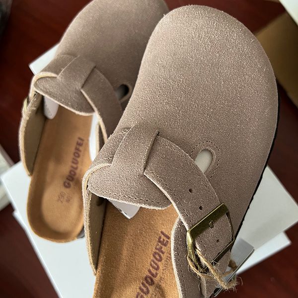 

slippers autumn men's closed toe slippers split leather clogs sandals for men women garden clog slides big size 35-46 230713, Black