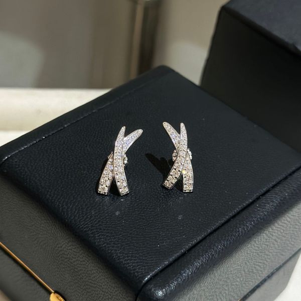 

dupe brand 925 sterling silver cross crystal stud earrings for women