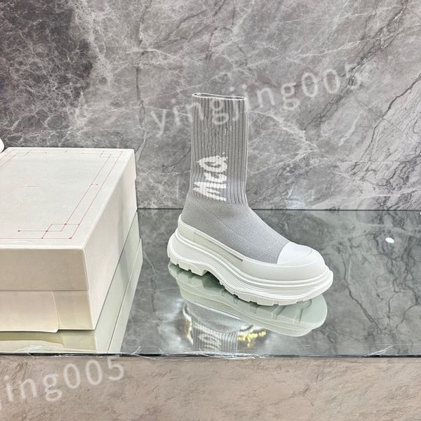 

new luxury designer sneakers calfskin casual shoes reflective shoes vintage trainers sneaker leisure shoes platform lace-up xsd221112, Black