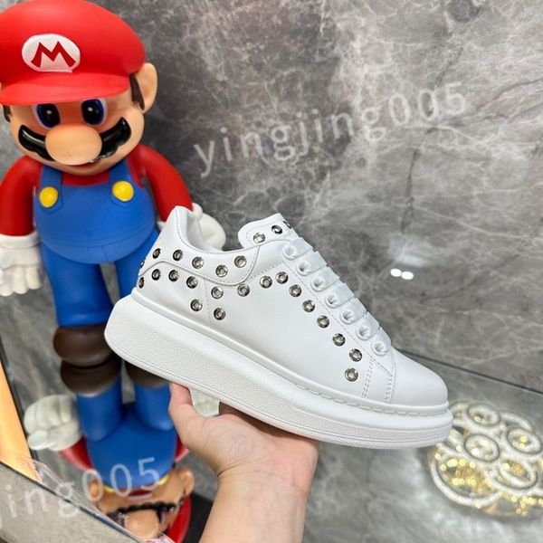 

new luxurys designer sneakers calfskin casual shoes reflective shoes vintage trainers sneaker leisure shoe platform lace-up xsd221110, Black