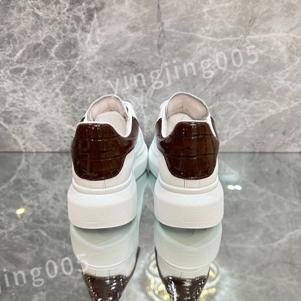 

2023 new luxurys fashion shoes the four seasons sneakers lace-up canvas trainers embroidery street style stars patches size 35-46 xsd221105, Black