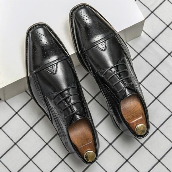 

2023 new men dress brogue shoes classic casual business wedding footwear brown italy male formal shoes 1aa16, Black