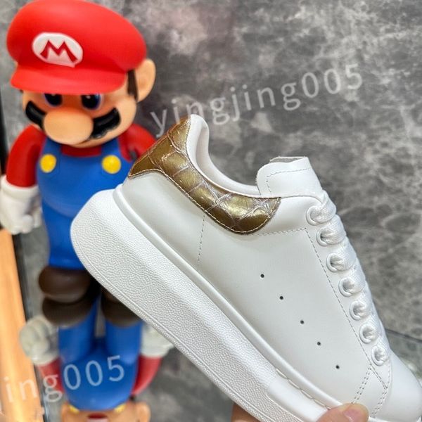 

new luxury fashion shoes the four seasons sneakers lace-up canvas trainers embroidery street style stars patches size 35-46 xsd221105, Black