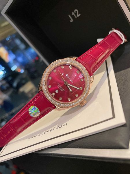 

speedmaster designer elegant women wrist watch watches quartz movement full diamond bezel uhr montre omg luxe perfect gift with box 4p9kt, Slivery;golden