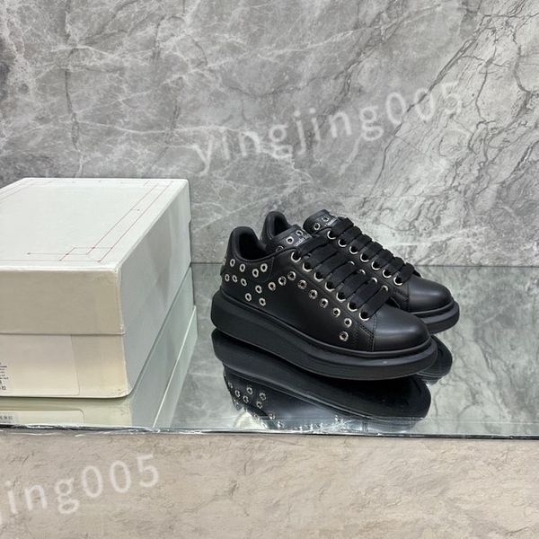 

luxurys designer sneakers calfskin casual shoes reflective shoes vintage trainers sneaker leisure shoe platform lace-up xsd221110, Black