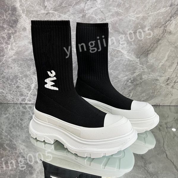 

luxury boots men's women's running casual shoes couple designer thick bottom comfortable stretch knit black white gray sock shoes