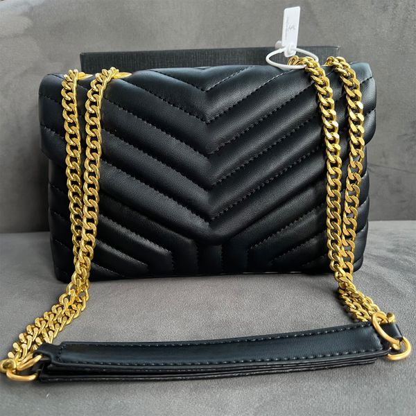 

metal chain vacation clutch shoulder bag luxury weekend shape classic flap handbag the tote bag womens purse men designer letter crossbody t