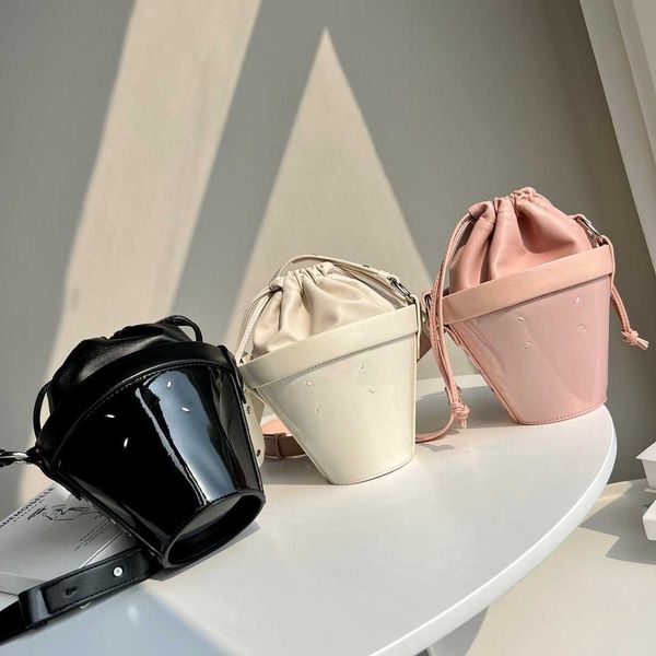

margiela bag bucket bag cream cylinder bag leather shoulder diagonal bag