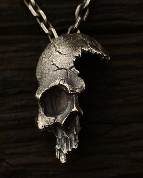 

popular retro skull necklace male personality half face skull pendant dark gothic jewelry punk style necklace1946395, Silver