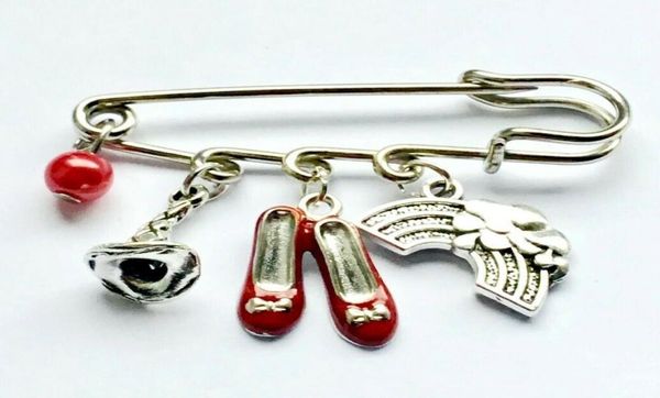 

red slipper brooches for women simple design wizard of oz alice in wonderland jewelry wedding pins and brooches broch3435693, Gray