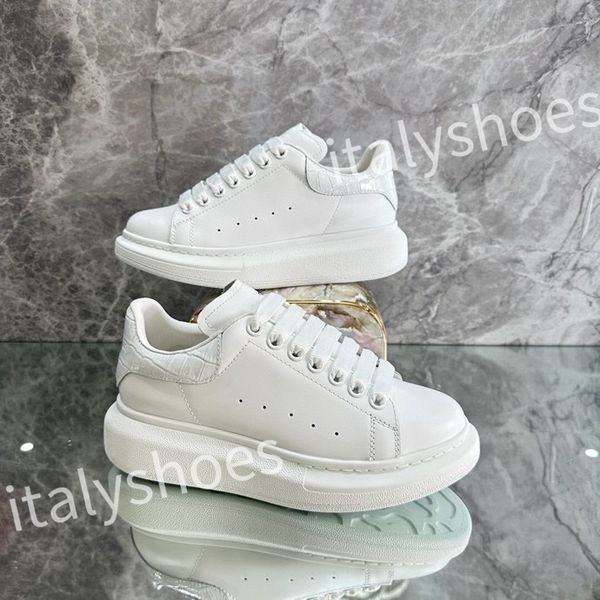

new luxury men designer sneakers women sock technical knit sock-like trainers designer shoes fashion white black casual shoe xsd221114
