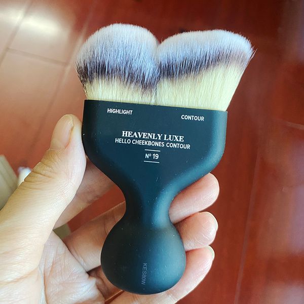 

it makeup brush heavenly luxe hello cheekbones contour brush #19 - portable unique shape powder cream sculpting cosmetics brush
