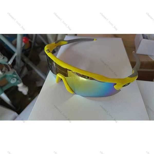

wholesale role oakleies sunglasses mens designer sunglasses women glasses fashion timeless classic outdoor sports eyeglasses ux400 riding jo, White;black