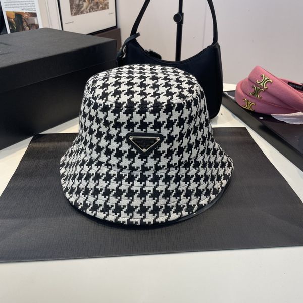 

23ss luxury designer prd triangle logo houndstooth bucket hat men women stripes chapeau baseball cap sun prevent hip hop snapback comfortabl, Black;white