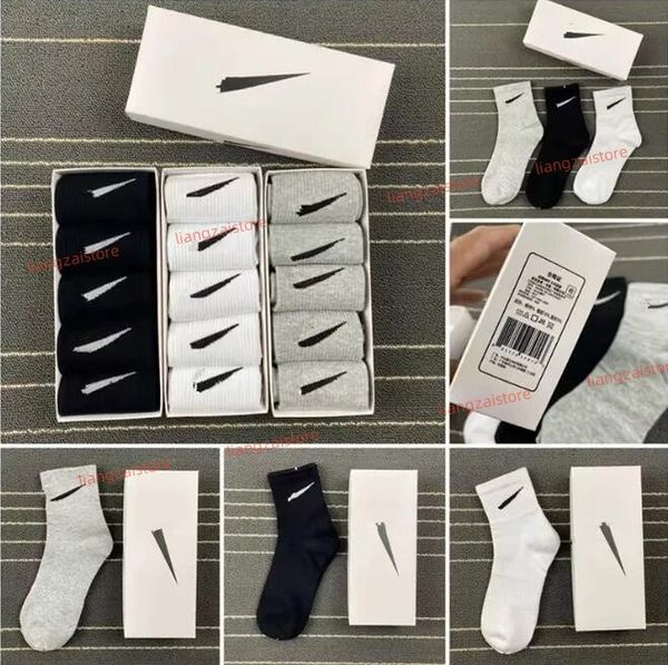 

fashion solid sports men's socks classic hook black and white gray basketball sweat absorbing breathable short boat sock luxury sportso