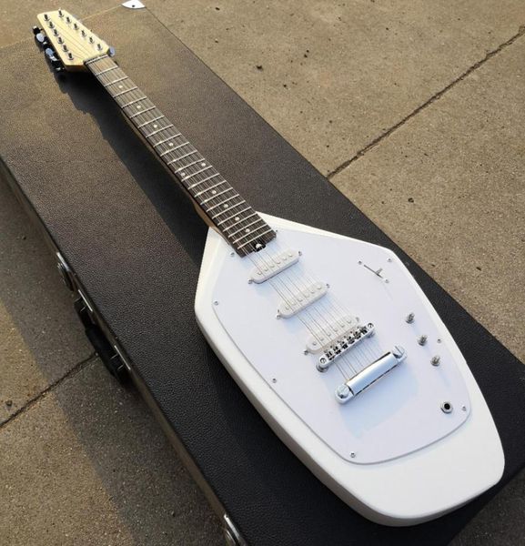 

rare 60s 12 strings teardrop xii shaped body white electric guitar 3 single coil pickups vintage tuners white pickguard9733395