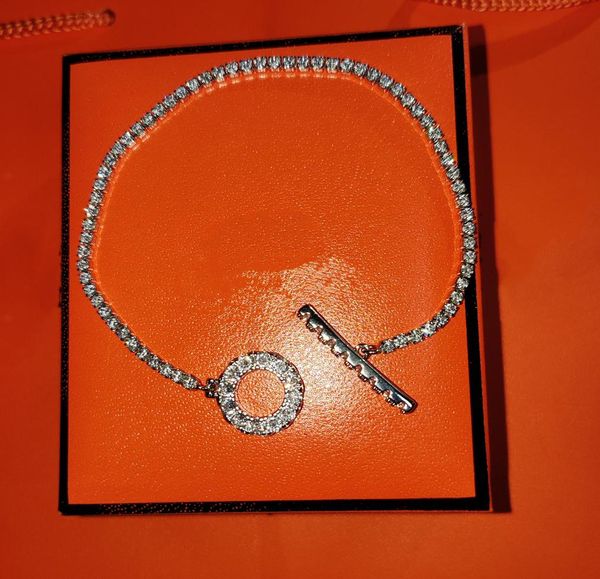 

luxury designer bracelet necklace earrings new collection exquisite workmanship suitable for social gathering gifts are very beaut4015127, Golden;silver