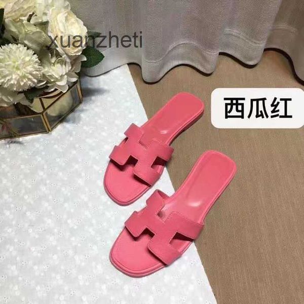 

2023 slippers bear herm slipper oran designer women's baida sandal summer shoes color matching leather flat sandals for tourism litchi