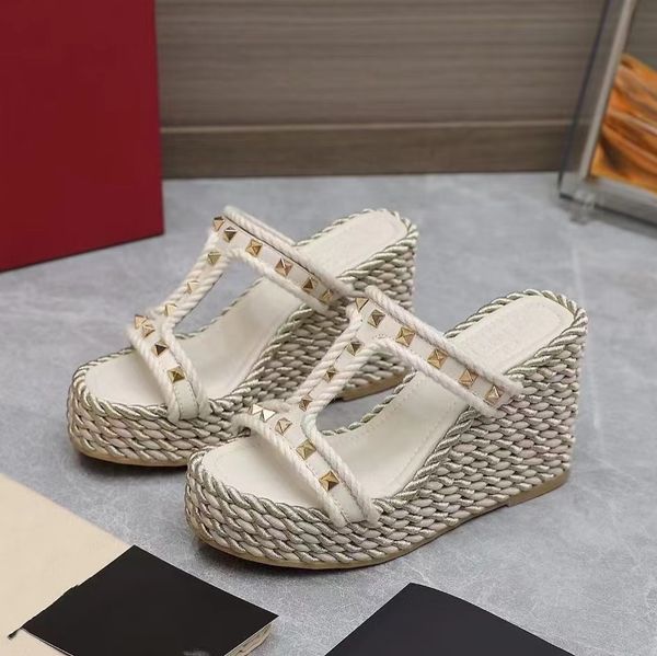 

womens designer heel sandles rockstud kitten woman high heels 10cm platform leather rivet party wedding bottega peep-toes luxury dhgate famo, Black