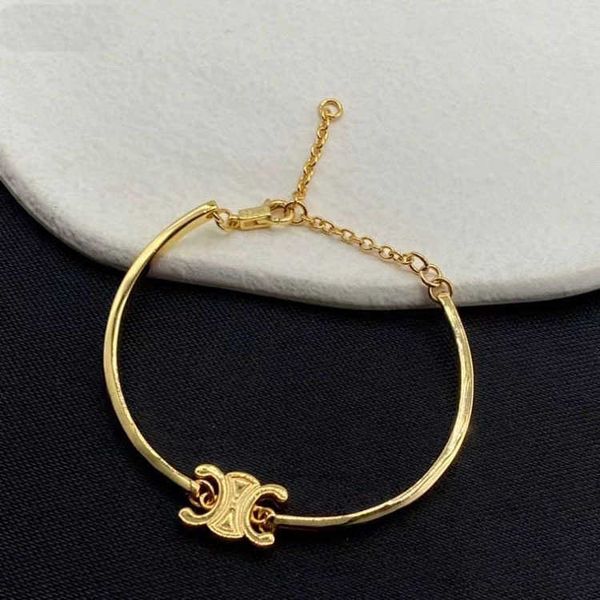 

2022 saijia letter fashion brass bracelet minority design star's same bracelet, Golden;silver