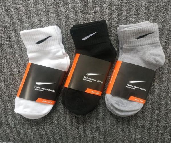 

sock designer socks mens womens ten pairs luxe sports winter mesh letter printed embroidery cotton man woman knee high sock boots 4799283, Black