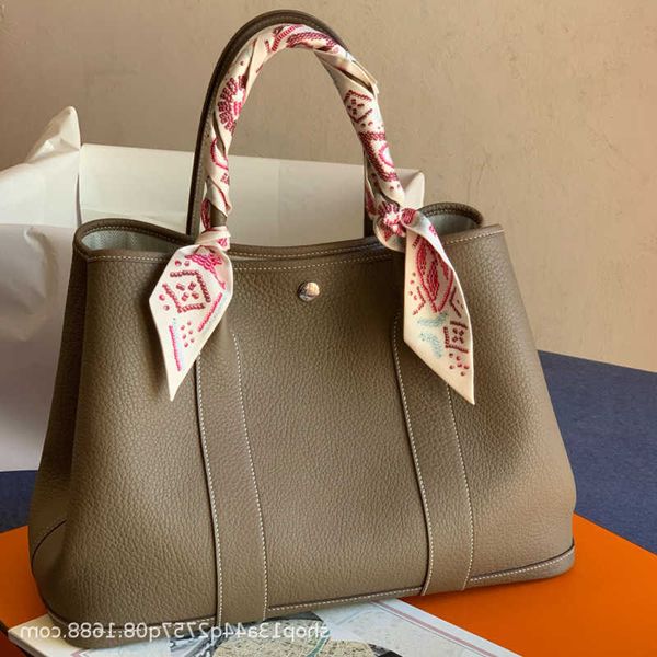 

classic hemrres tote bags garden party 2023 new bag fashion garden bag leather women's large capacity bucket one shoulder portable brid