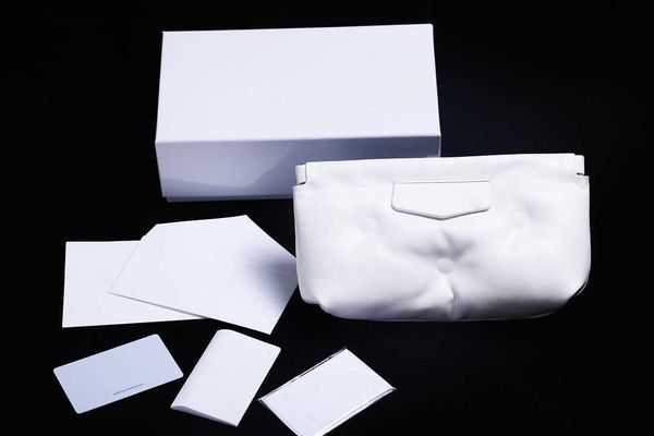 

margiela magilla gm co branded glasses box sunglasses box pillow bag glasses box magilla new 2023 luxury handbags