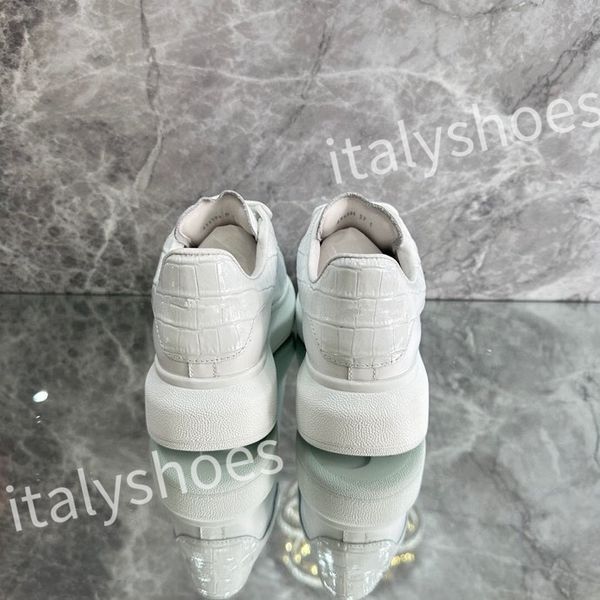 

2023 new luxury men designer sneakers women sock technical knit sock-like trainers designer shoes fashion white black casual shoe xsd221114