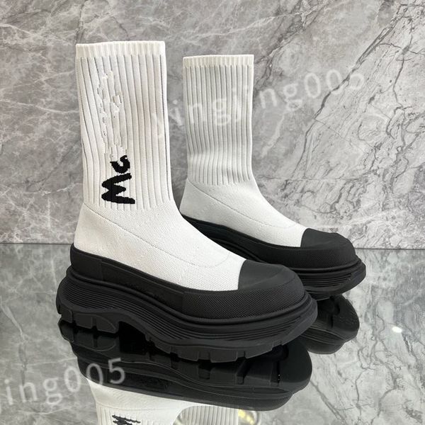 

luxury boots men's women's running casual shoes couple designer thick bottom comfortable stretch knit black white gray sock shoes