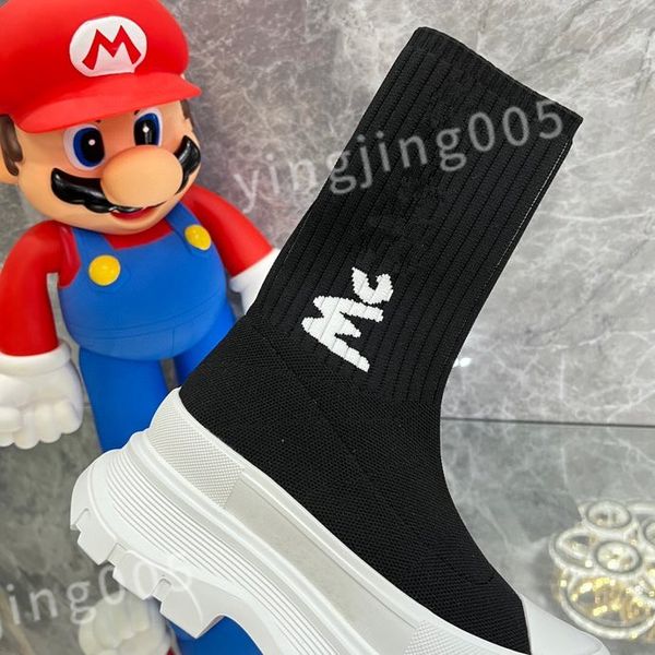 

2023 new luxury boots men's women's running casual shoes couple designer thick bottom comfortable stretch knit black white gray so