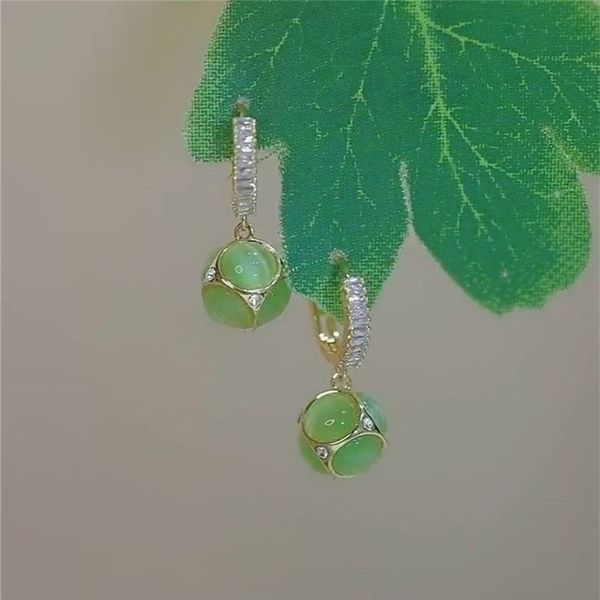 

fresh ins wind zircon cat's eye round ball ear buckle small simple high-grade earrings fashion earrings female, Silver