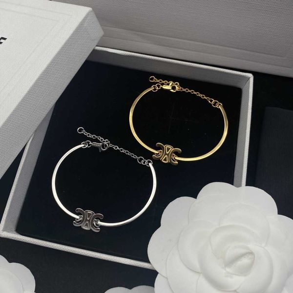 

saijia celi's new triumphal arch women's french fashion versatile simple temperament advanced feel bracelet, Golden;silver
