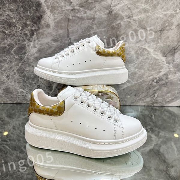 

2023 new fashion shoes the four seasons sneakers lace-up canvas trainers embroidery street style stars patches size 35-46 xsd221105, Black