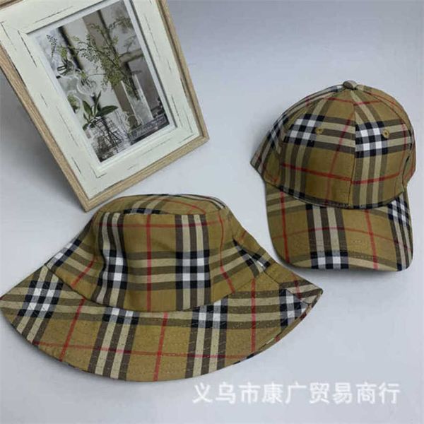 

designer ball caps burbreryss hat 22 british fashion checker baseball korean versatile casual big canopy b home trip sun visor qawt, Blue;gray