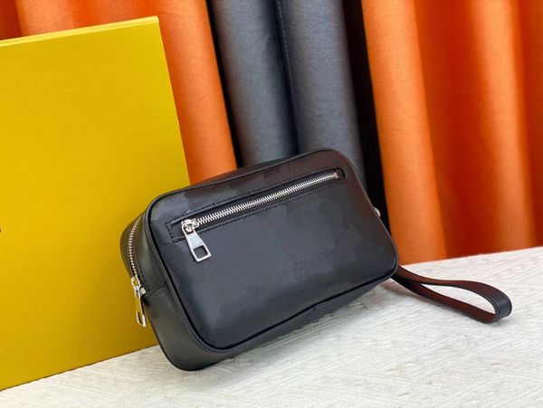 

mens portable handbag leather embossed bag vintage presbyopia bag multi functional wallet card bag m41663