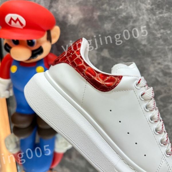 

2023 fashion shoe the four seasons sneakers lace-up canvas trainers embroidery street style stars patches size 35-46 xsd221105, Black
