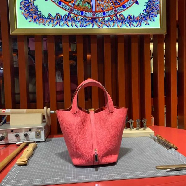 

orignal luxury designer bag picotin lock home h handmade wax line women's vegetable basket bucket 18cm tc cowhide epsom skin lipstick p