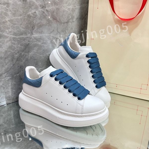 

2023 new luxurys fashion shoe the four seasons sneakers lace-up canvas trainers embroidery street style stars patches size 35-46 xsd221105, Black