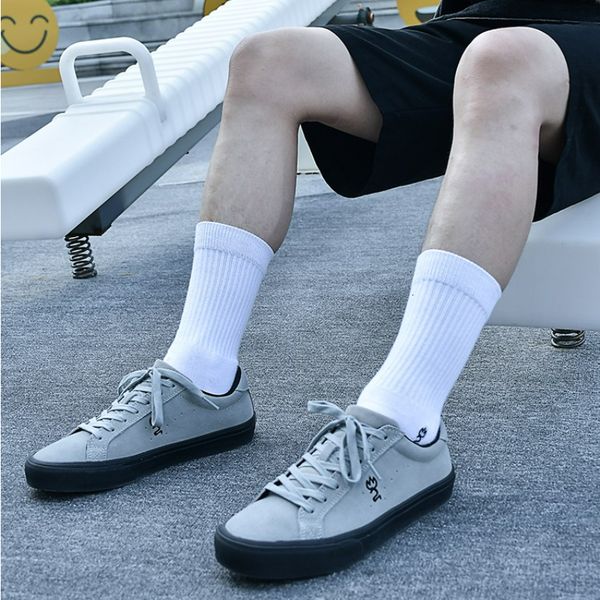 

dress shoes joiints grey casual shoe vulcanized men skate shoes sport non-slip footwear genuine leather for walking breathable 230714, Black