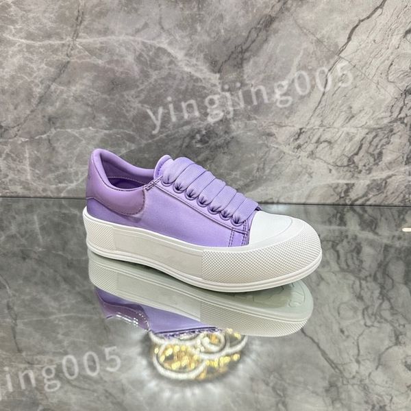 

2023 new designer stage leather casual shoes fashionable sports platform mens womens velvet white lace up alexander sneakers xsd221106, Black