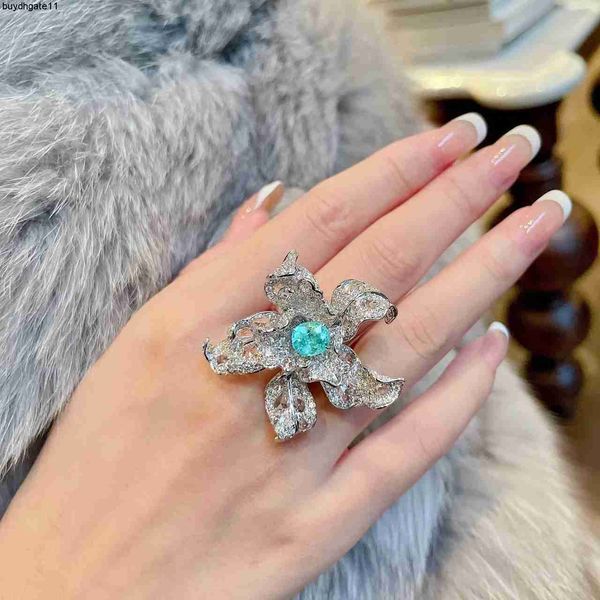 

fashion accessories caibao high sense big flower starfish ring female light luxury minority design noble exaggerated fashion versatile tempe, Silver