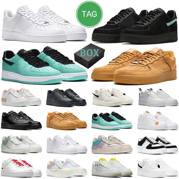 

2023 with box men women running shoes white black sneakers wheat spruce aura utility red pastel outdoor mens trainers