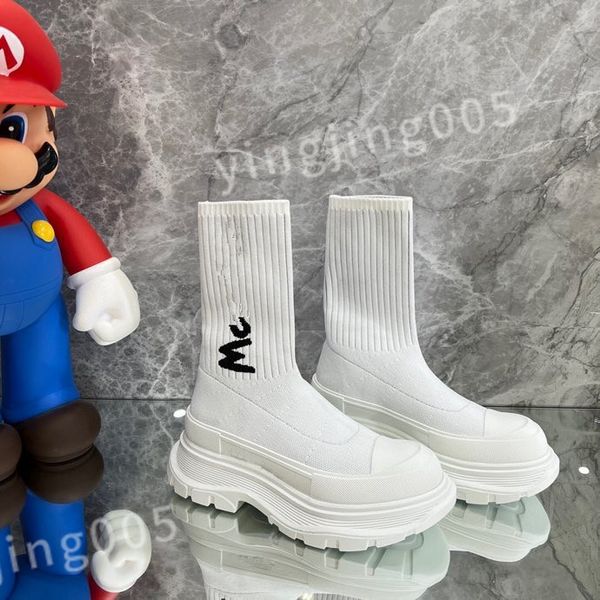 

luxurys boots men's women's running casual shoes couple designer thick bottom comfortable stretch knit black white gray sock shoes
