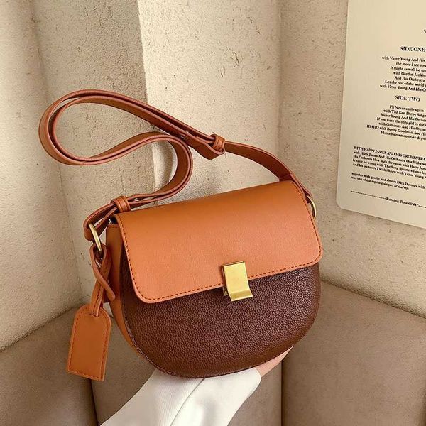 

shoulder bags retro saddle leather woman adjustbale strap crossbody half round handbags for 230426