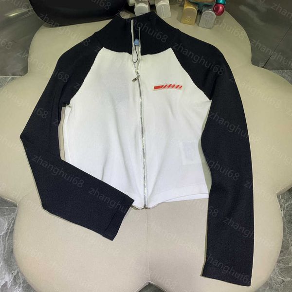 

23ss womens knits womens designer clothing early autumn new on the new stand collar color contrast zipper cardigan long sleeves womens cloth, White